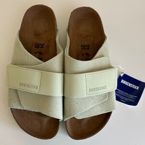 New Birkenstock Suede  Leather Sandals In Faded Lime Color. Size 39.